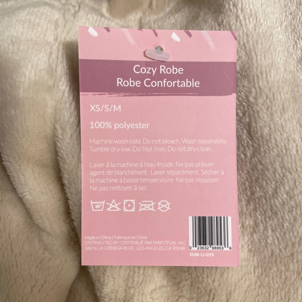 Summer & Rose Cozy Robe - Picture 6 of 6